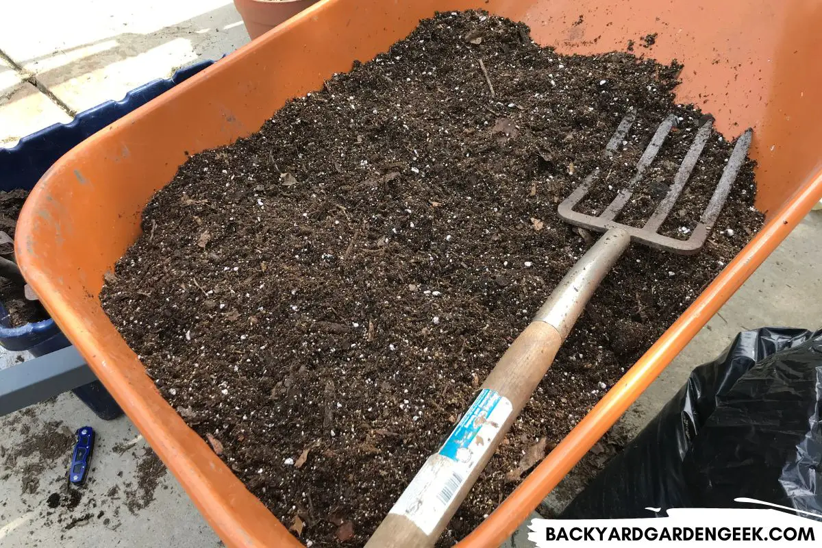 Using Topsoil in Raised Garden Beds Can You Do It? Backyard Garden Geek