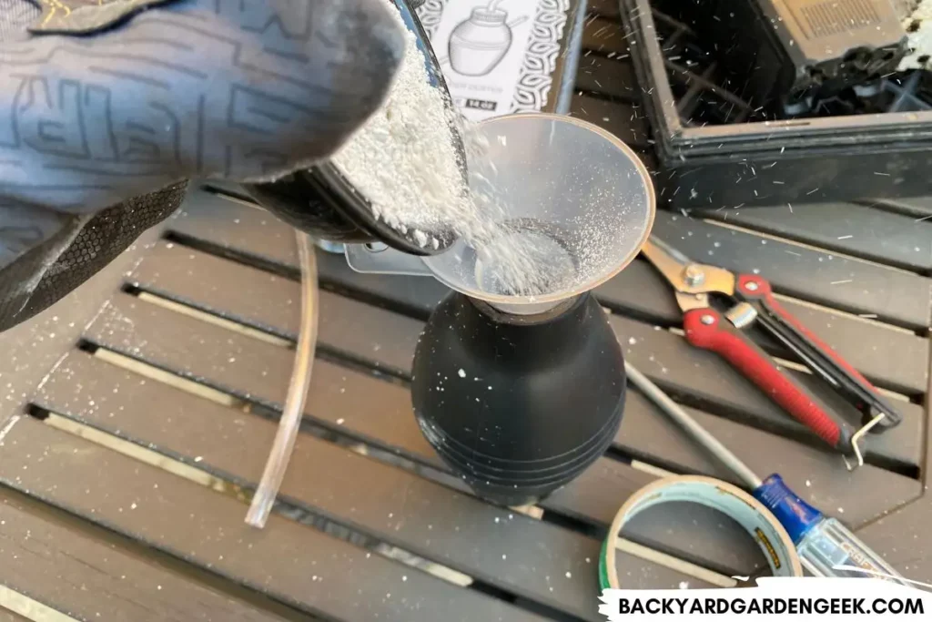 Filling Bulb Duster with Diatomaceous Earth