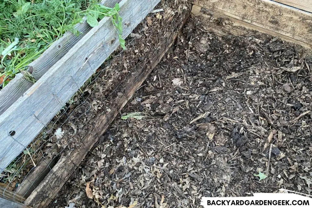 Compost Bin With Wire Fencing